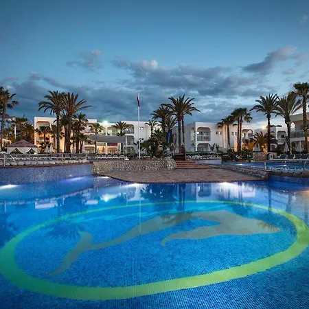 Sirenis Club Aura 4*