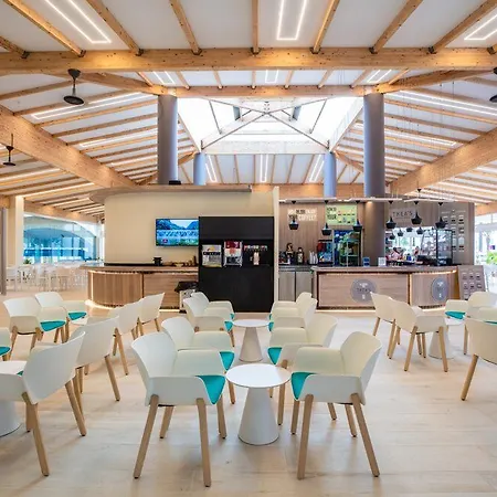 Sirenis Club Aura 4*