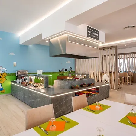 Sirenis Club Aura 4*