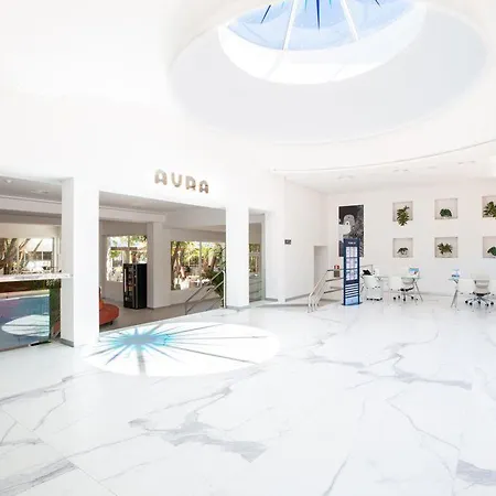 Отель Sirenis Club Aura 4*